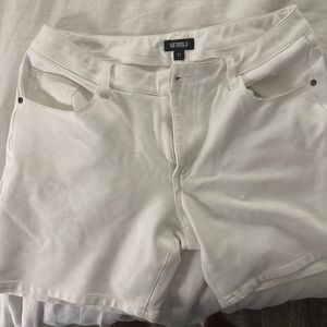 Steele shorts - 31 white